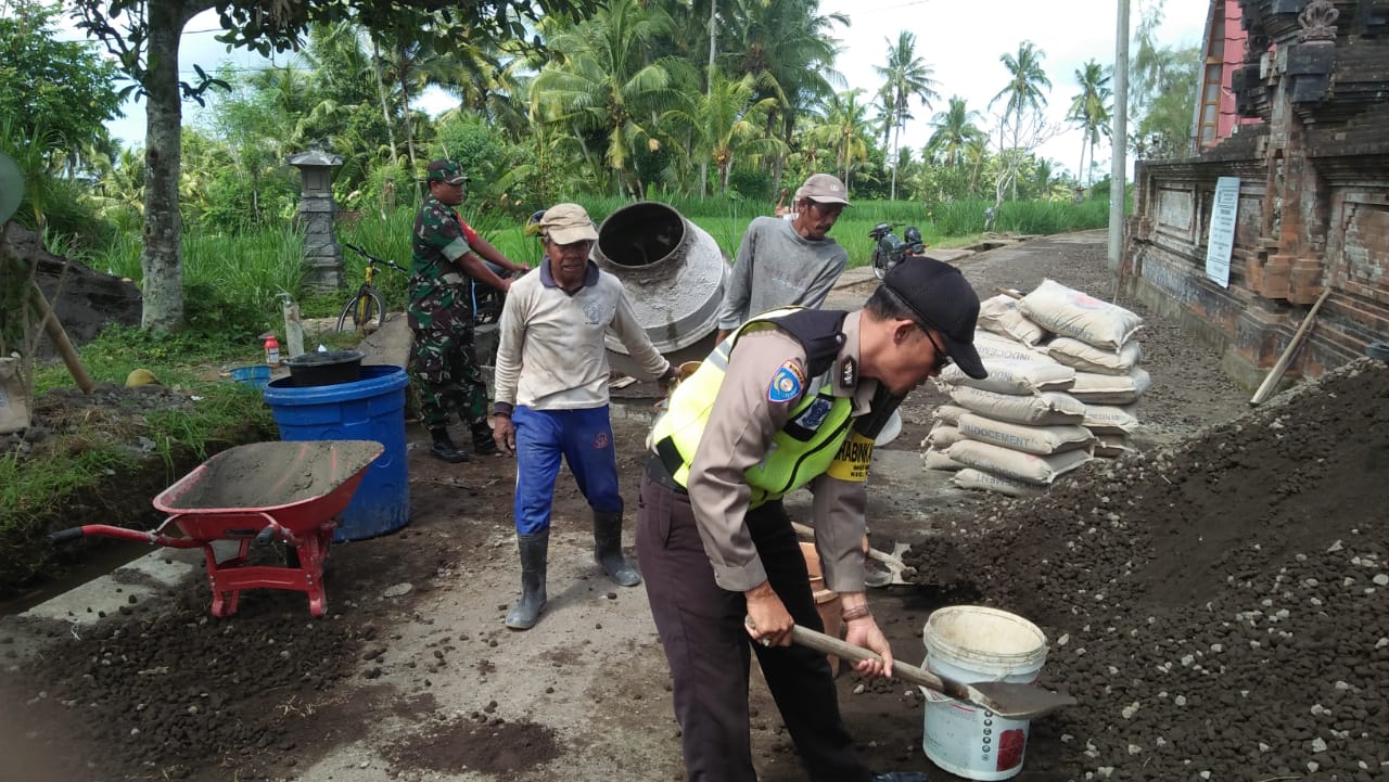 Pembangunan Jalan Desa Di Banjar Dukuh Desa Bunutin Kecamatan Bangli Kabupaten Bangli